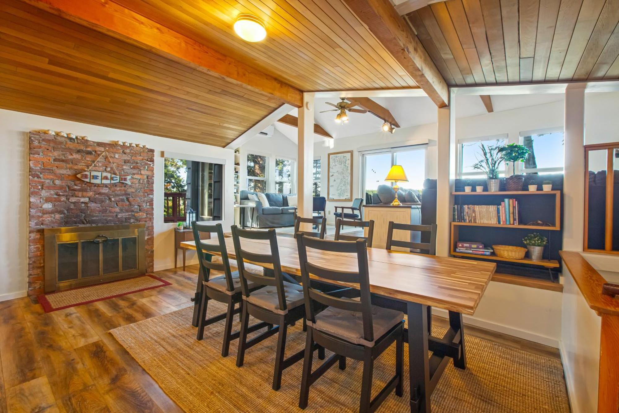Marrowstone Island Beach Cabin Exterior photo
