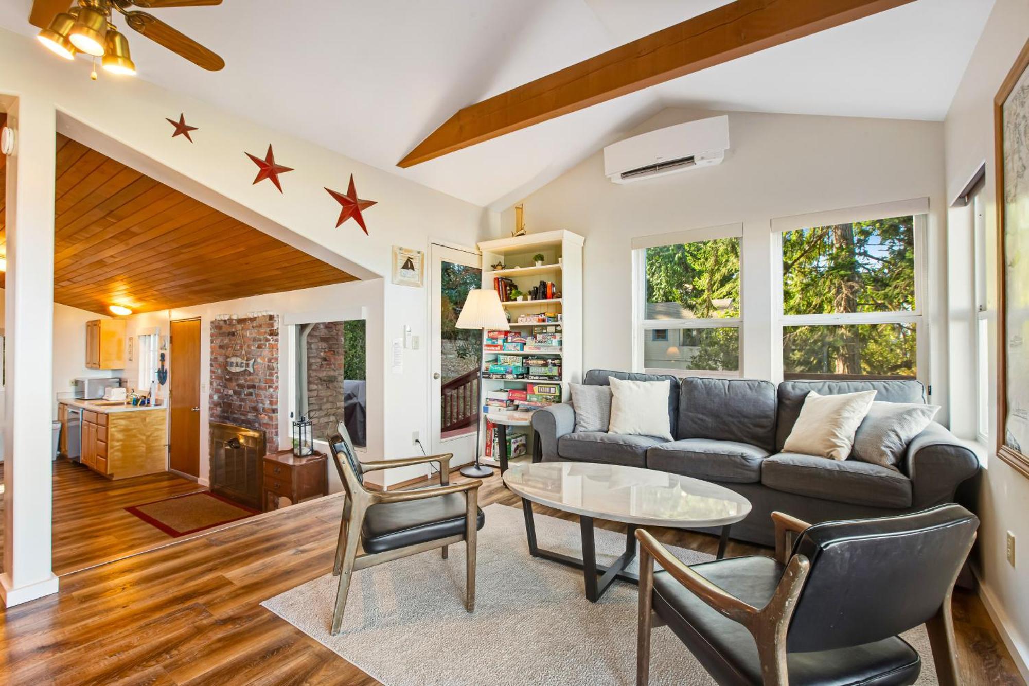 Marrowstone Island Beach Cabin Exterior photo